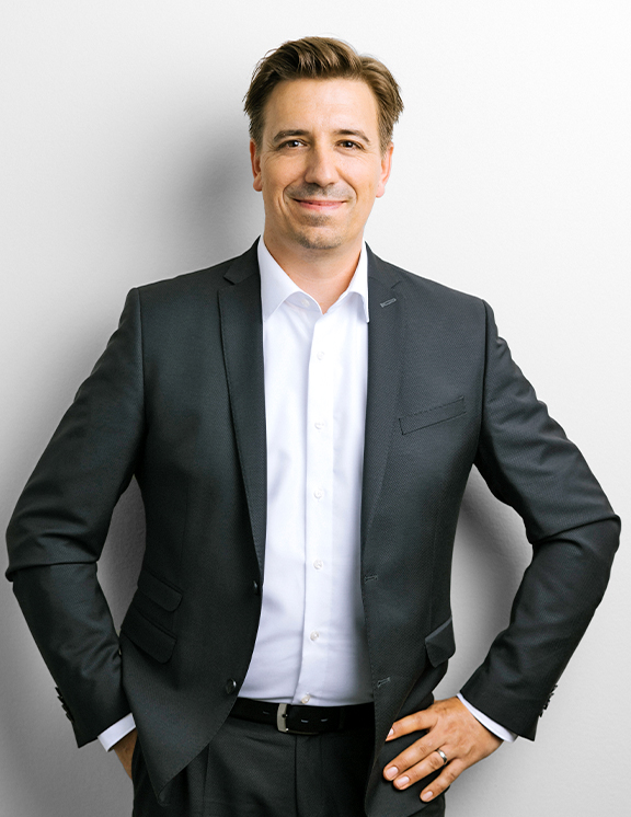Till Heinrich, vpmk Rechtsanwälte, Legal Services